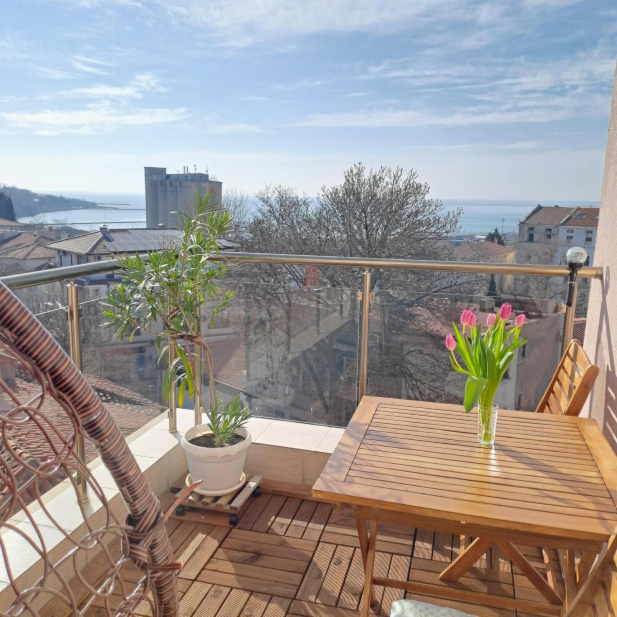 Апартамент Амира 3 Balchik Exterior photo